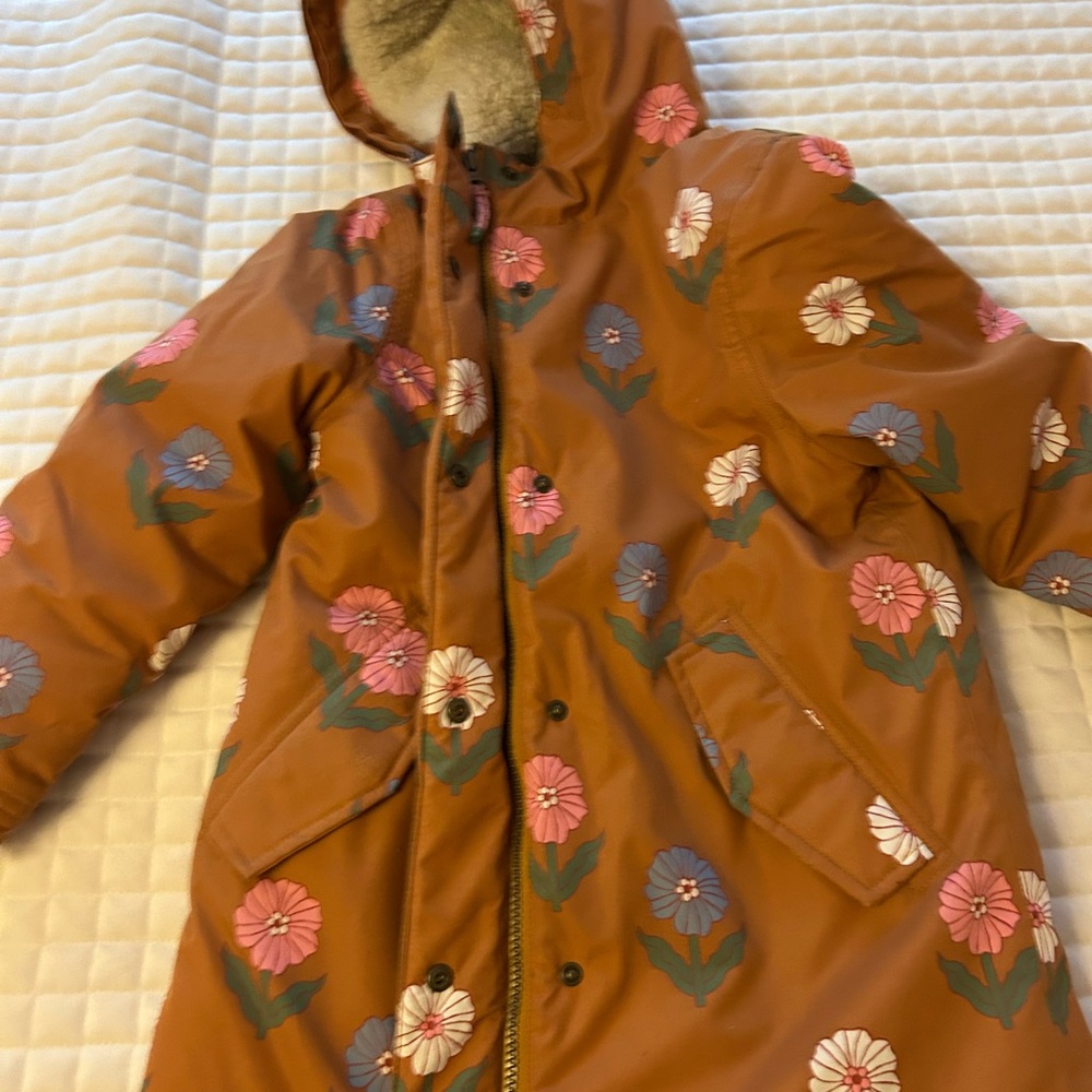 Mini Boden Parka Floral Kids Puffer Jacket - Brown - Picture 3 of 5